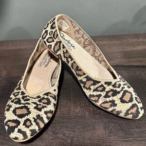 Skechers Women's Leopard Print Flats